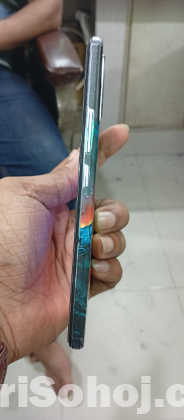 Vivo V21 (8 RAM-128 ROM)